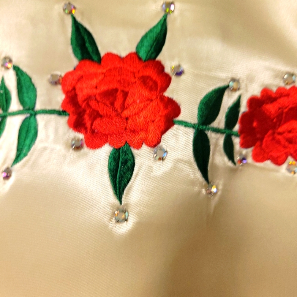 Taylor made women's blouse
